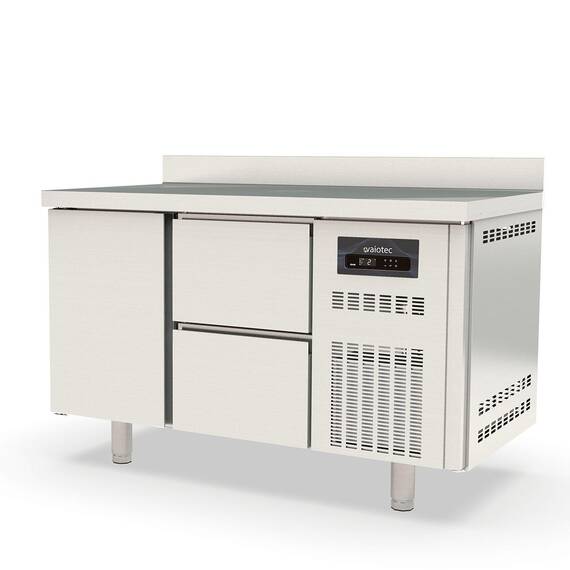 Vaiotec Topline Kühltisch / 2-fach GN1/1 mit 2 Schubladen / 1 Tür & Aufkantung, 1345 x 700 mm Vaiotec Topline Kühltisch / 2-fach GN1/1 mit 2 Schubladen / 1 Tür & Aufkantung, 1345 x 700 mm