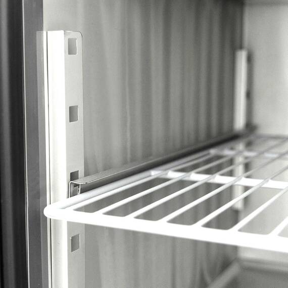 Vaiotec Zubereitungstisch Mini / 3-fach für 7x GN 1/3, 1365 x 700 mm 2 Vaiotec Zubereitungstisch Mini / 3-fach für 7x GN 1/3, 1365 x 700 mm