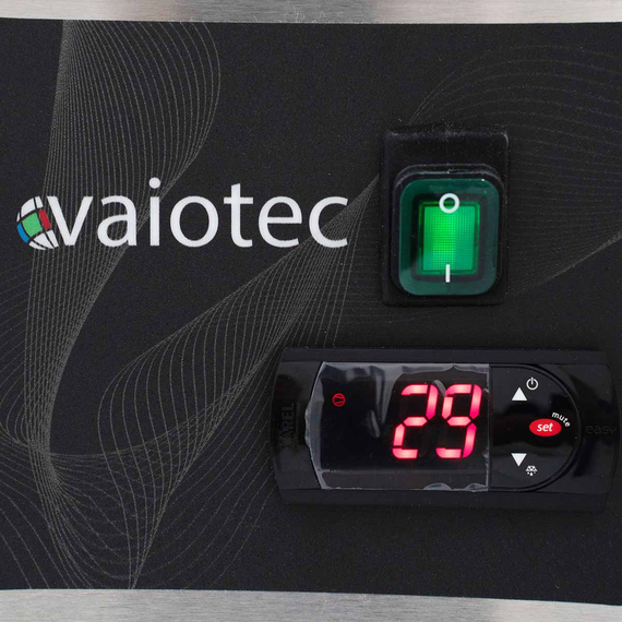 Vaiotec Pizzakühltisch / 3-türig "schwarz" inkl. Kühlaufsatz GN1/3, 2020 x 800 mm 9 Vaiotec Pizzakühltisch / 3-türig "schwarz" inkl. Kühlaufsatz GN1/3, 2020 x 800 mm