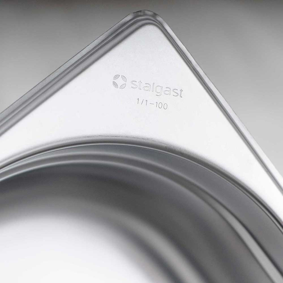 Stalgast Edelstahl Gastronormbehälter Serie STANDARD, GN 1/3 (100mm) 2 Stalgast Edelstahl Gastronormbehälter Serie STANDARD, GN 1/3 (100mm)