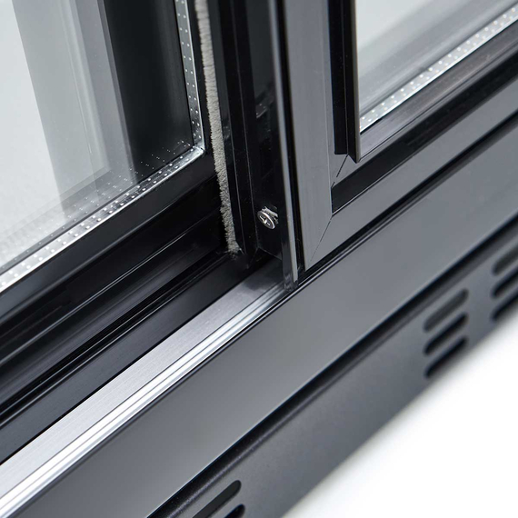 Vaiotec Barkühlschrank schwarz / 2 Glasschiebetüren, Höhe 900 mm, 900 x 520 mm 2 Vaiotec Barkühlschrank schwarz / 2 Glasschiebetüren, Höhe 900 mm, 900 x 520 mm