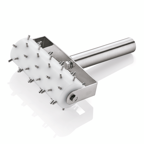Was Germany Stipproller, mit 0,5 cm langen Stippen, 20,5 x 14 cm, Chromnickelstahl, Kunststoff Was Germany Stipproller, mit 0,5 cm langen Stippen, 20,5 x 14 cm, Chromnickelstahl, Kunststoff