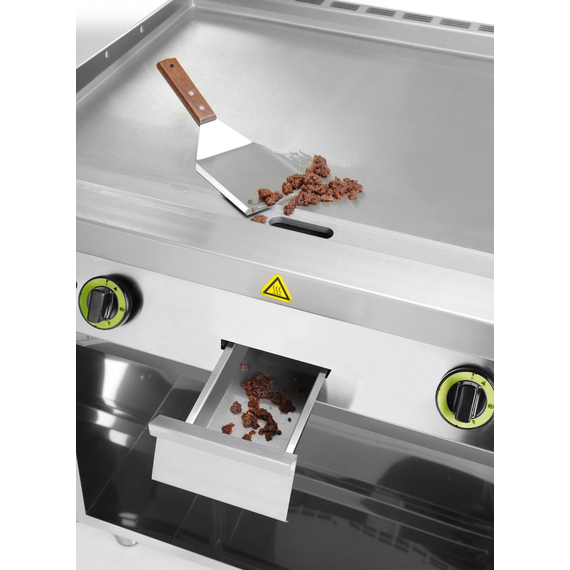 Hendi Gasgrillplatte, glatt, mit auf 3 Seiten geschlossenem Unterschrank, Kitchen Line, 10kW, 800x700x(H)900mm 2 Hendi Gasgrillplatte, glatt, mit auf 3 Seiten geschlossenem Unterschrank, Kitchen Line, 10kW, 800x700x(H)900mm