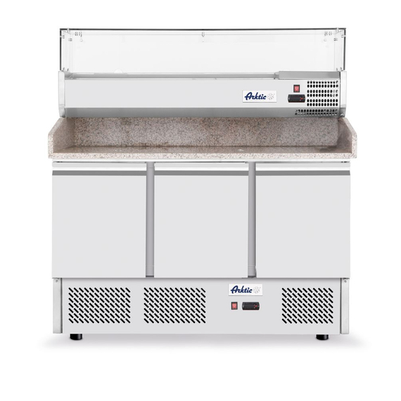 Arktic Pizzatisch, dreitürig mit Aufsatzkühlvitrine 380+40L, 254L, 230V/400W, 1400x700x(H)1491mm Arktic Pizzatisch, dreitürig mit Aufsatzkühlvitrine 380+40L, 254L, 230V/400W, 1400x700x(H)1491mm