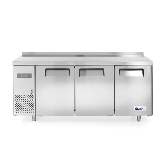 Arktic Tiefkühltisch, dreitürig Kitchen Line 390 L, Kitchen Line, 291L, 230V/550W, 1800x600x(H)886mm Arktic Tiefkühltisch, dreitürig Kitchen Line 390 L, Kitchen Line, 291L, 230V/550W, 1800x600x(H)886mm