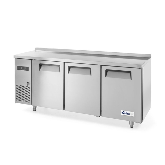 Arktic Kühltisch, dreitürig Kitchen Line 390 L, Kitchen Line, 291L, 230V/270W, 1800x600x(H)886mm 1 Arktic Kühltisch, dreitürig Kitchen Line 390 L, Kitchen Line, 291L, 230V/270W, 1800x600x(H)886mm
