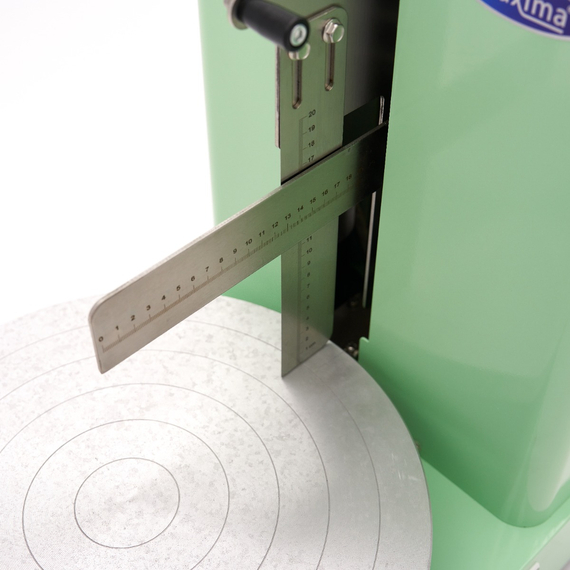 Maxima Tortendekoriermaschine - Ø 36.4 cm - Grün 6 Maxima Tortendekoriermaschine - Ø 36.4 cm - Grün