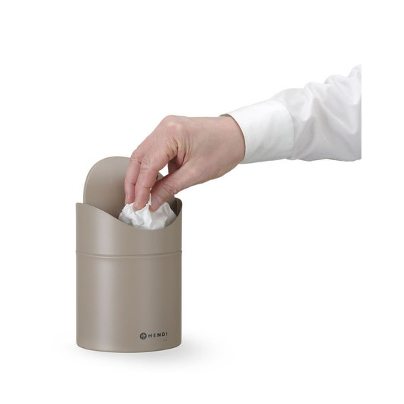 Hendi Tischabfalleimer mit Schwingdeckel, 1,2L, Beige, ⌀120x(H)165mm 4 Hendi Tischabfalleimer mit Schwingdeckel, 1,2L, Beige, ⌀120x(H)165mm