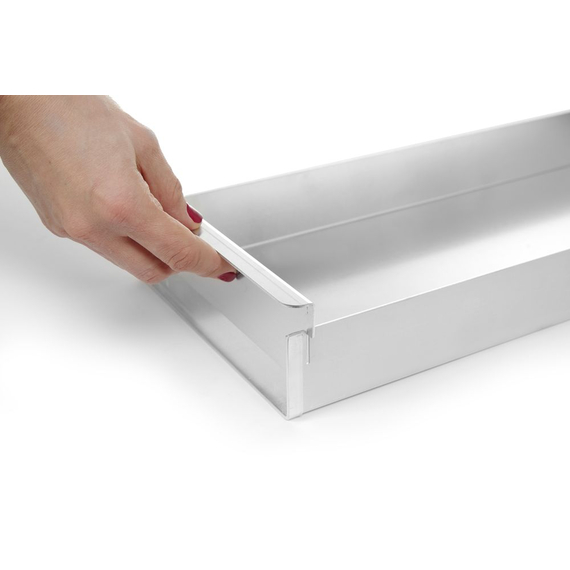 Hendi Backblech mit abnehmbarer Seitenwand, 580x200x(H)50mm 1 Hendi Backblech mit abnehmbarer Seitenwand, 580x200x(H)50mm