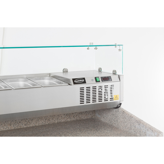 Combisteel Aufsatzvitrine 1/3 Gn X 6 – Breite 1400 2 Combisteel Aufsatzvitrine 1/3 Gn X 6 – Breite 1400