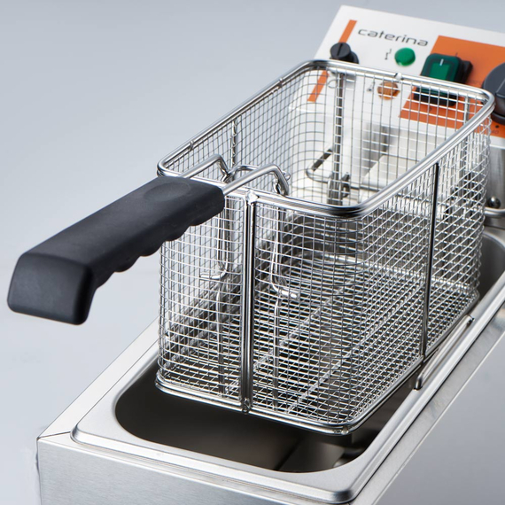 Fritteuse CATERINA, 8 Liter, 290x430x265 mm (BxTxH), 3 kW 230 V 2 Fritteuse CATERINA, 8 Liter, 290x430x265 mm (BxTxH), 3 kW 230 V