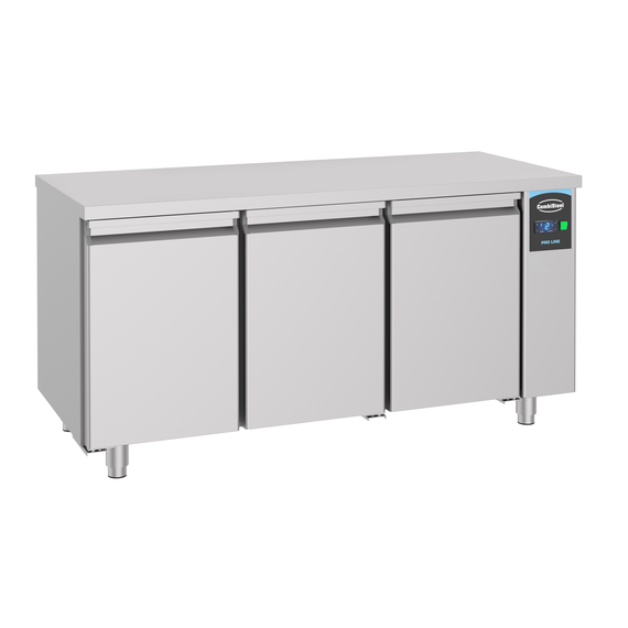 Combisteel Pro Line 700 Kühltisch 3 Türen Exkl. Motor Combisteel Pro Line 700 Kühltisch 3 Türen Exkl. Motor