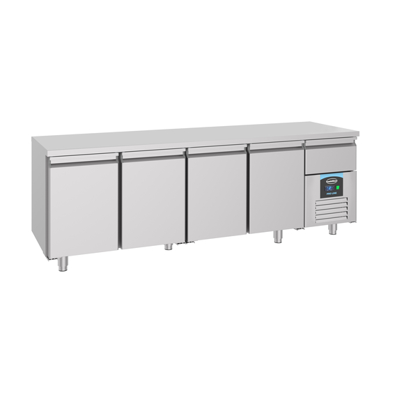 Combisteel Pro Line 700 Kühltisch 4 Türen Combisteel Pro Line 700 Kühltisch 4 Türen
