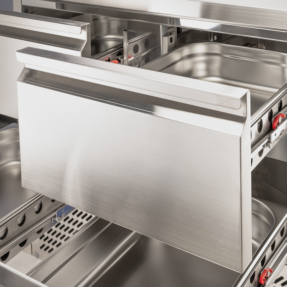 Starline Edelstahl Kühltisch mit vier Schubladen GN 1/1, 900x700x875 mm (BxTxH), ohne Aufkantung 4 Starline Edelstahl Kühltisch mit vier Schubladen GN 1/1, 900x700x875 mm (BxTxH), ohne Aufkantung