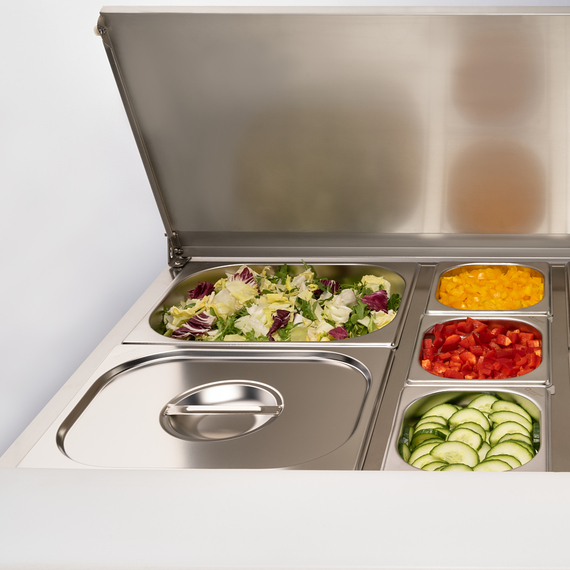 Starline Saladette, 2-türig GN 1/1, Aufnahme 10x GN 1/4, ohne Aufkantung 4 Starline Saladette, 2-türig GN 1/1, Aufnahme 10x GN 1/4, ohne Aufkantung