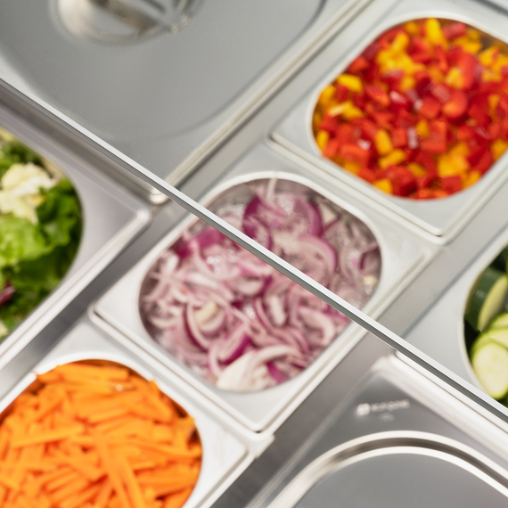 Starline Saladette mit Glasaufsatz, 2-türig, GN 1/1, Aufnahme 10x GN1/4, 900x705x1300 mm (BxTxH), ohne Aufkantung 5 Starline Saladette mit Glasaufsatz, 2-türig, GN 1/1, Aufnahme 10x GN1/4, 900x705x1300 mm (BxTxH), ohne Aufkantung