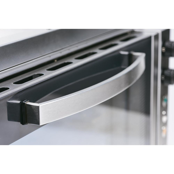 Umluftofen mit Grill als Unterbau für Serie 700ND oder freistehend, 6,54 kW Leistung, 400 Volt 4 Umluftofen mit Grill als Unterbau für Serie 700ND oder freistehend, 6,54 kW Leistung, 400 Volt