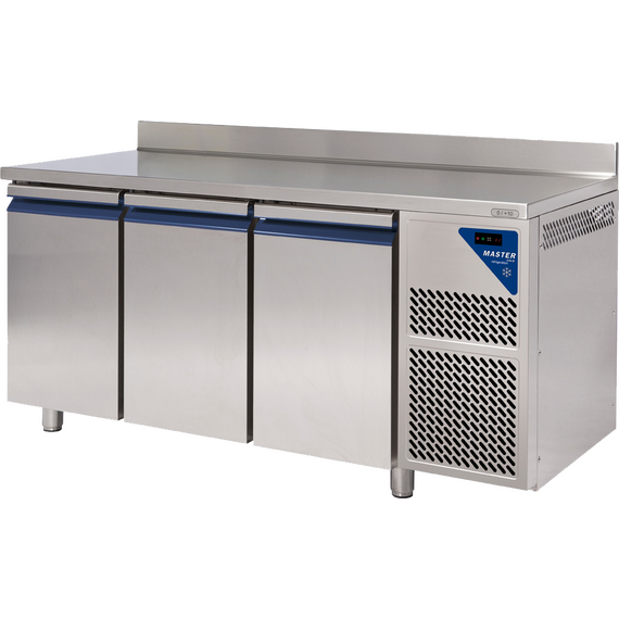 Prismafood Kühltisch 3 Türen Kapazität: 460 lt Temperatur: -18°C/-22°C Prismafood Kühltisch 3 Türen Kapazität: 460 lt Temperatur: -18°C/-22°C