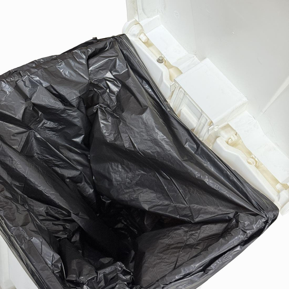 Nisbets Essentials Mittelstarke Müllbeutel Schwarz 70Ltr (50 Stück) 4 Nisbets Essentials Mittelstarke Müllbeutel Schwarz 70Ltr (50 Stück)