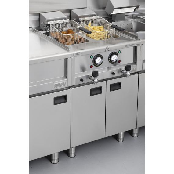 Buffalo 600 Serie Doppeltank-Elektrofritteuse 2 x 8Ltr 6 Buffalo 600 Serie Doppeltank-Elektrofritteuse 2 x 8Ltr