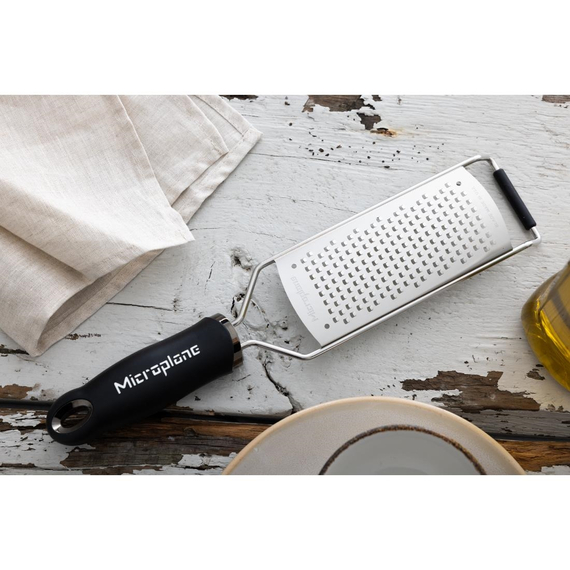 Microplane Gourmet grobe Reibe 4 Microplane Gourmet grobe Reibe