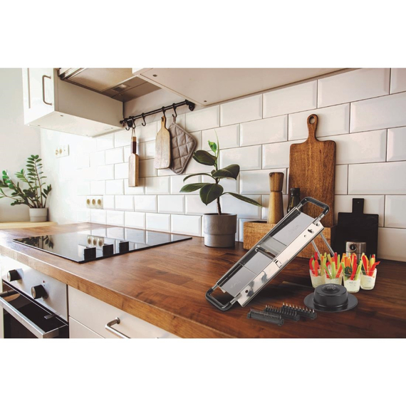 Louis Tellier Die Chef's Mandoline Reversible 2 Louis Tellier Die Chef's Mandoline Reversible