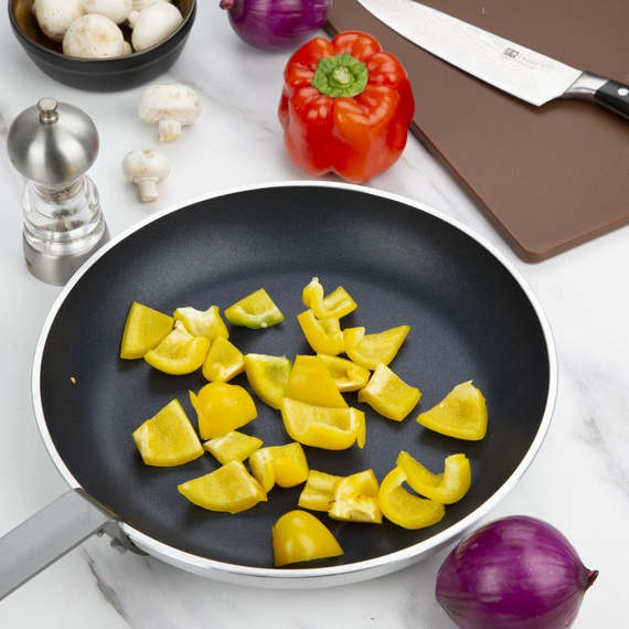 Vogue Aluminium Antihaft-Teflon-Platinum-Plus-Bratpfanne 32cm 4 Vogue Aluminium Antihaft-Teflon-Platinum-Plus-Bratpfanne 32cm