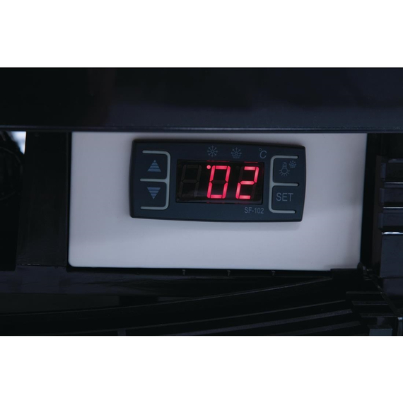 Polar C-Serie Energieeffizienter Kühlschrank mit gebogener Tür Schwarz 86Ltr 7 Polar C-Serie Energieeffizienter Kühlschrank mit gebogener Tür Schwarz 86Ltr