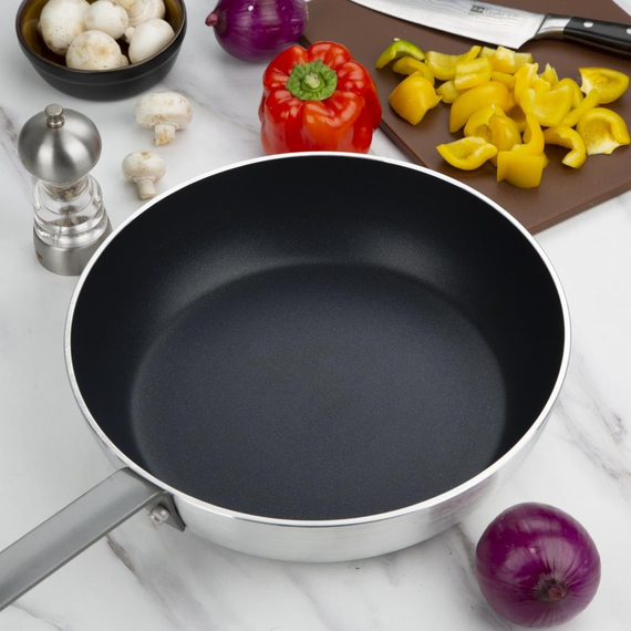 Vogue Aluminium Antihaft Teflon Platinum Plus Sauteuse 32cm 4 Vogue Aluminium Antihaft Teflon Platinum Plus Sauteuse 32cm