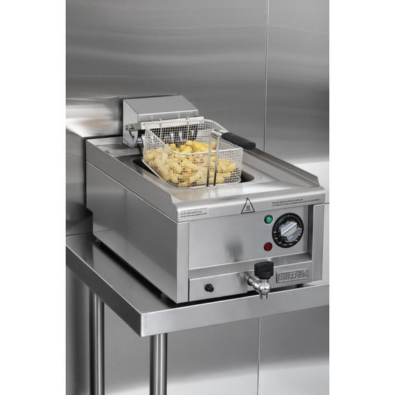 Buffalo 600 Series Einzeltank-Elektrofritteuse 8Ltr 9 Buffalo 600 Series Einzeltank-Elektrofritteuse 8Ltr