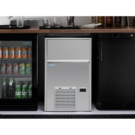 Polar U-Serie Premium Sprüheiswürfelbereiter 47kg Leistung 9 Polar U-Serie Premium Sprüheiswürfelbereiter 47kg Leistung
