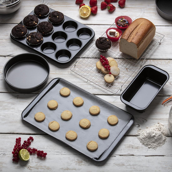 Vogue Backen wie die Profis Set mit Antihaft-Backgeschirr 5 Vogue Backen wie die Profis Set mit Antihaft-Backgeschirr