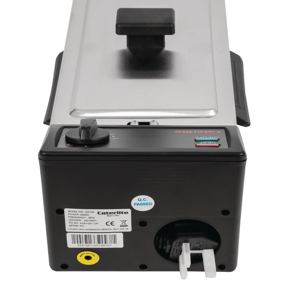 Caterlite Fritteuse 3,5 Liter mit Korb und 2 kW Leistung 4 Caterlite Fritteuse 3,5 Liter mit Korb und 2 kW Leistung