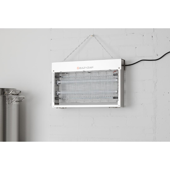 Eazyzap Energieeffizienter Insektenvernichter aus Edelstahl mit LED für 100 m² 9 Eazyzap Energieeffizienter Insektenvernichter aus Edelstahl mit LED für 100 m²